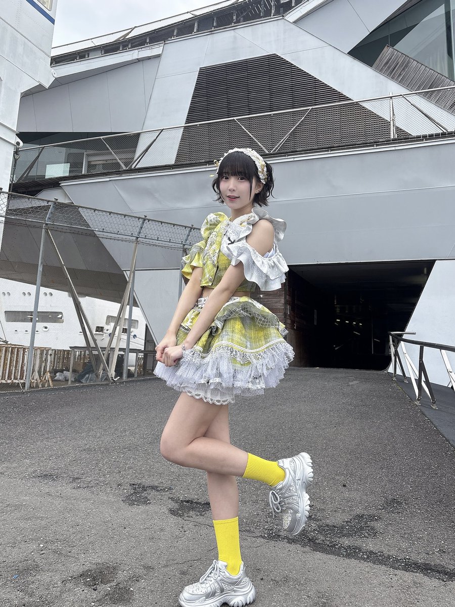 hanna_encore's tweet photo. 🆕新衣装になりました🌟 https://t.co/koT0bQoH46