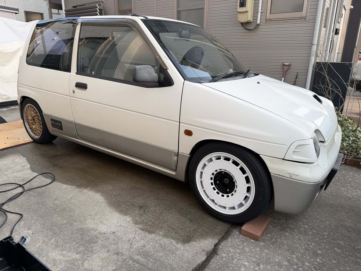 山田山 tweet media