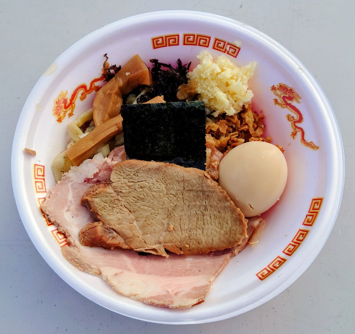 ま~ぼ~ tweet media