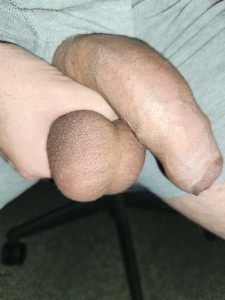 Flexed Reality tweet media