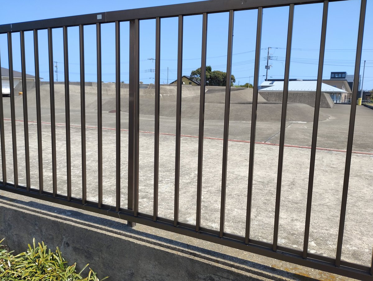 しのてつ tweet media