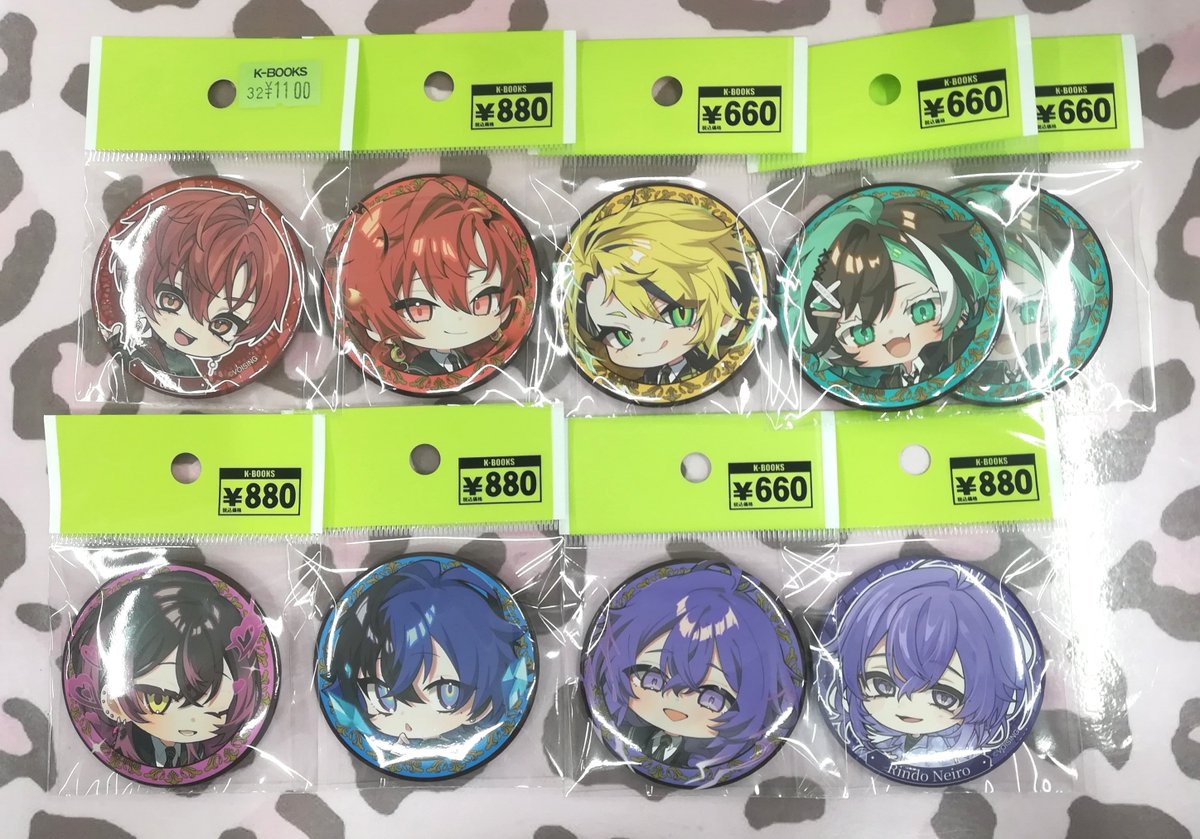 入荷情報】 『Black Flap』 ✨✨ランダム缶バッジ Magical College ver