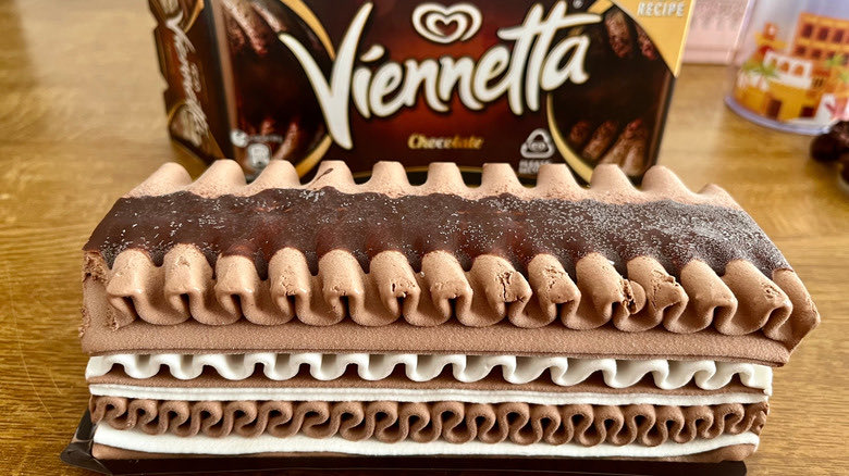 SamanthaofSarcasm tweet media