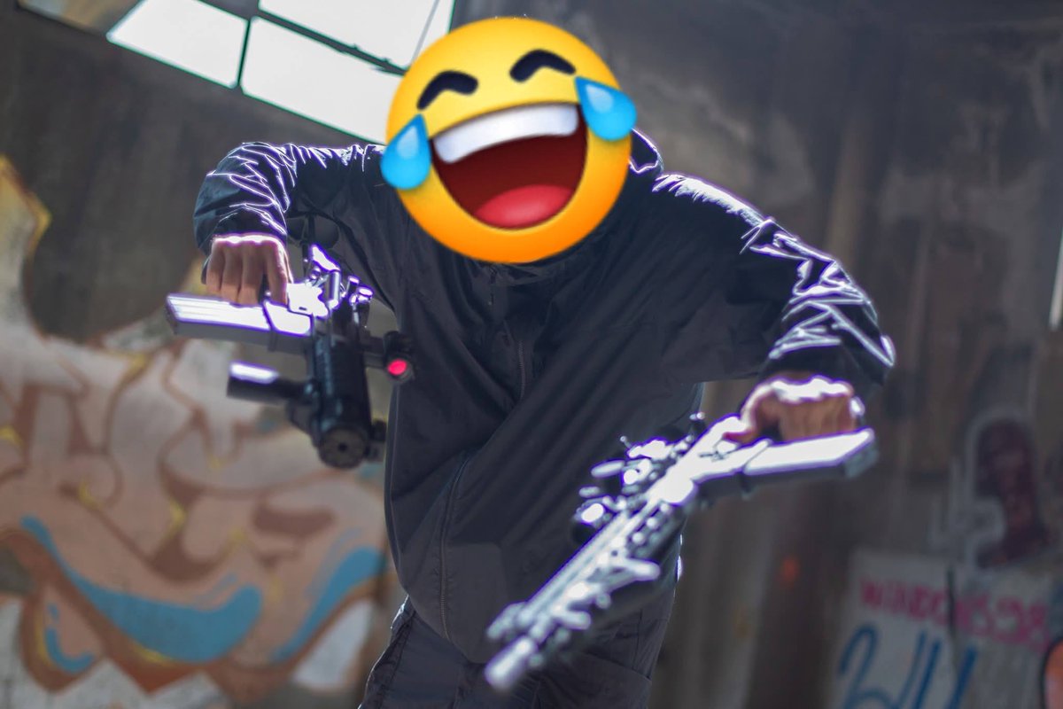 bkxiv (ビシブ/Bishibu) tweet media