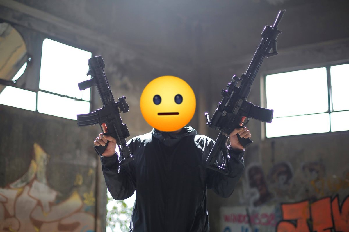 bkxiv (ビシブ/Bishibu) tweet media