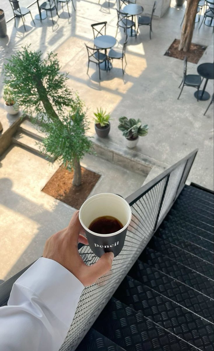 سلطان tweet media