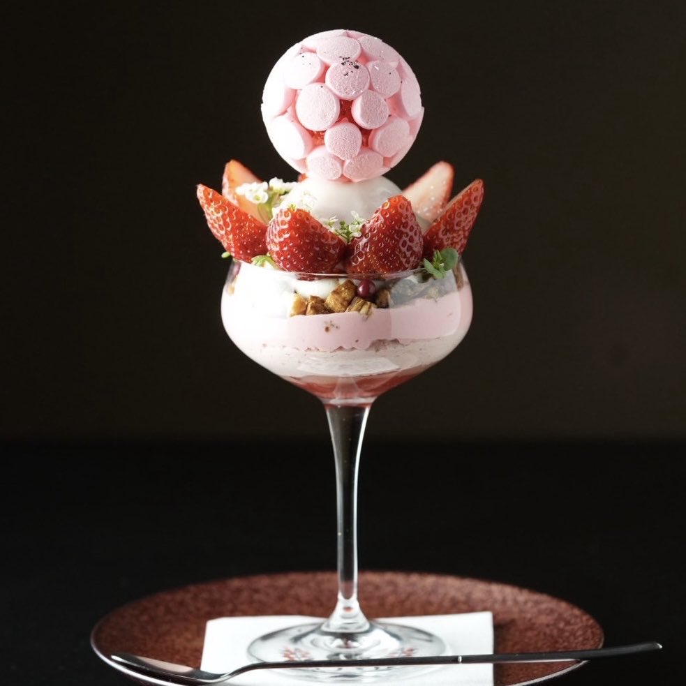 夜パフェ専門店 Parfaiteria PaL（札幌3店舗） tweet media
