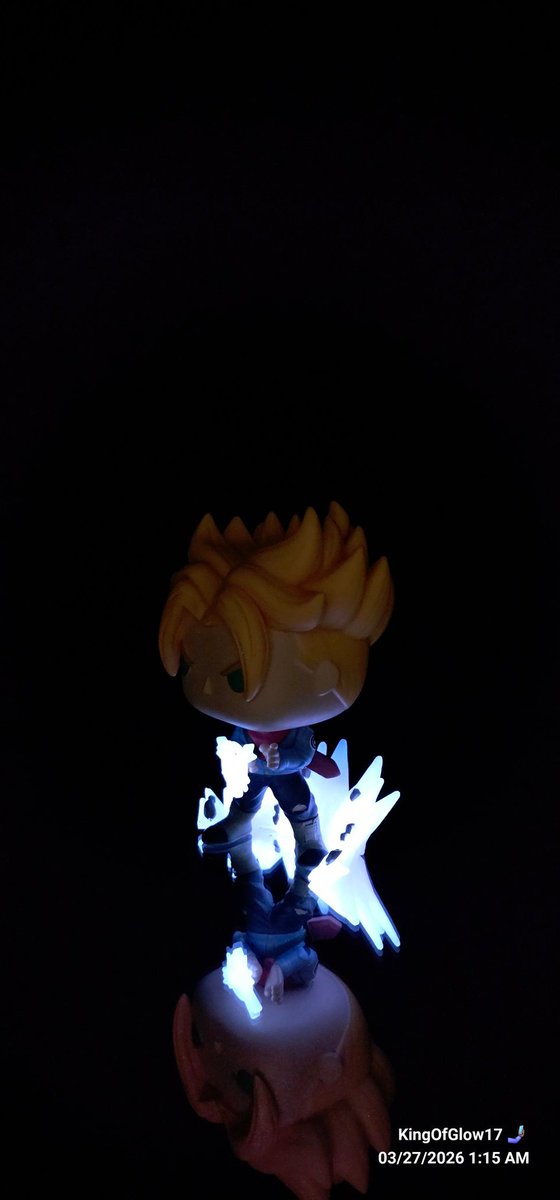 DMungu17's tweet photo. Pop! Animation (2198). DragonBall超: Super Saiyan Trunks prerelease #vrare glow-in-the-dark chase exclusive. 

#funkophotography #funkoanime #FunkoPopVinyl #funkopopcollection https://t.co/YffotQ83GG