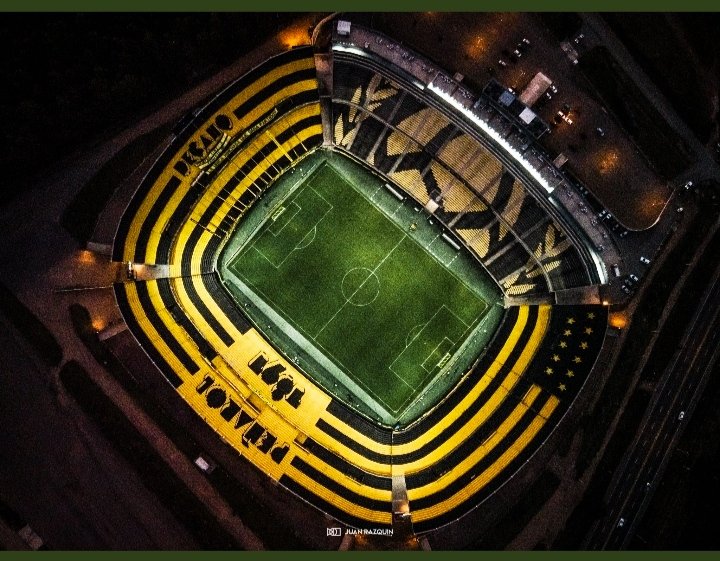 Rayas1891's tweet photo. 💛🖤Hoy 28 de Marzo festejamos 10 años del Estadio Campeón del Siglo inaugurado por Peñarol en 2016, se jugaron más clásicos con hinchada Local y Visitante que en 90 años del Gran Parque Central, también inaugurado por Peñarol. Feliz cumpleaños, Estadio Campeón del Siglo💛🖤 https://t.co/XqJ8lIG0pW