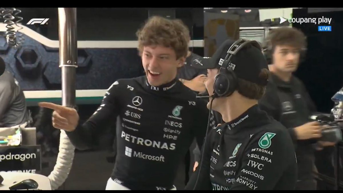 시아⁶³ tweet media