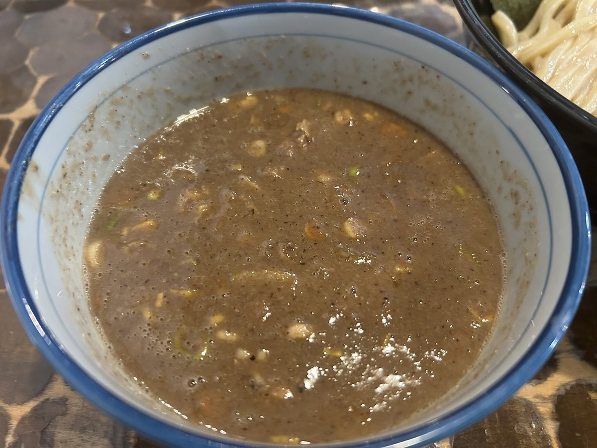 ついついらーめん tweet media