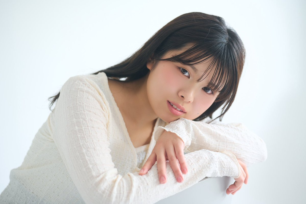 宮崎明音 tweet media