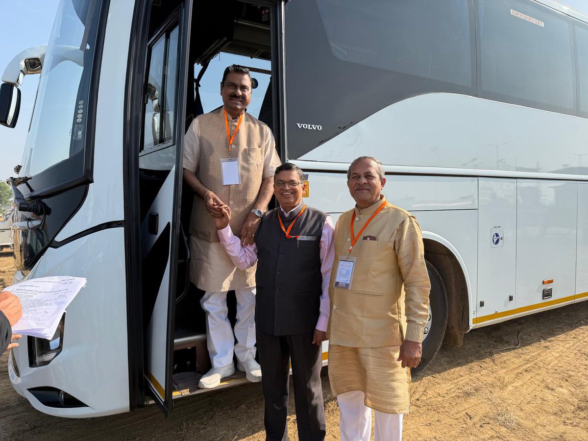 gopalkagarwal's tweet image. Ready to receive hon’ble #PM Shri @narendramodi for inauguration of #Noida international airport at #Jewar with respected Shri @AshokPradhan_13 and Shri @nawabsnagar ji

Hon’ble #CMUP Shri @myogiadityanath