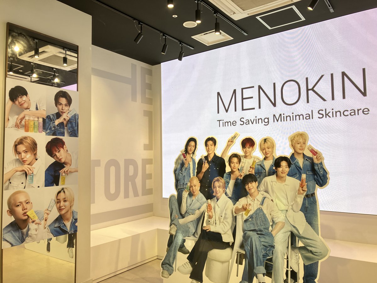 THE［　］STORE tweet media