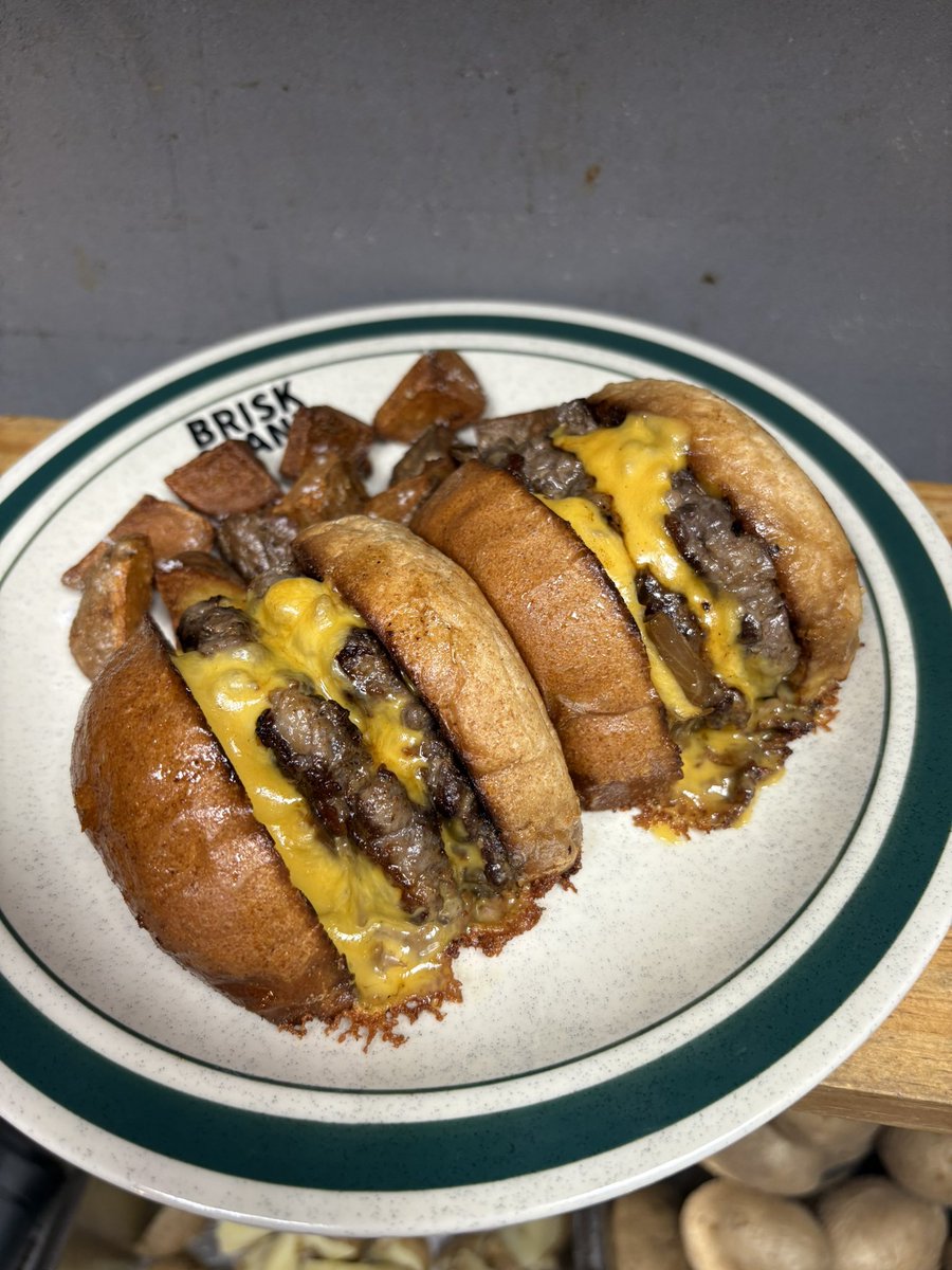 BRISK STAND【ハンバーガー/切ったやつ】 tweet media