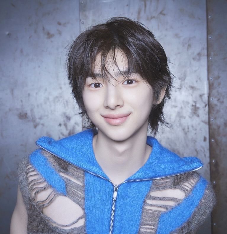 주훈 얼굴 tweet media