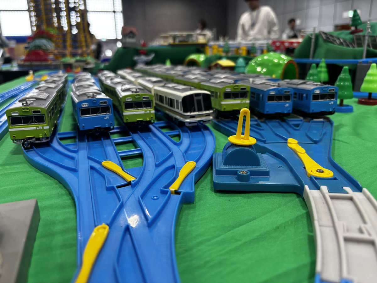 ﾊﾞｻ-ｽﾄ tweet media