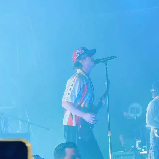 danni★ tweet media