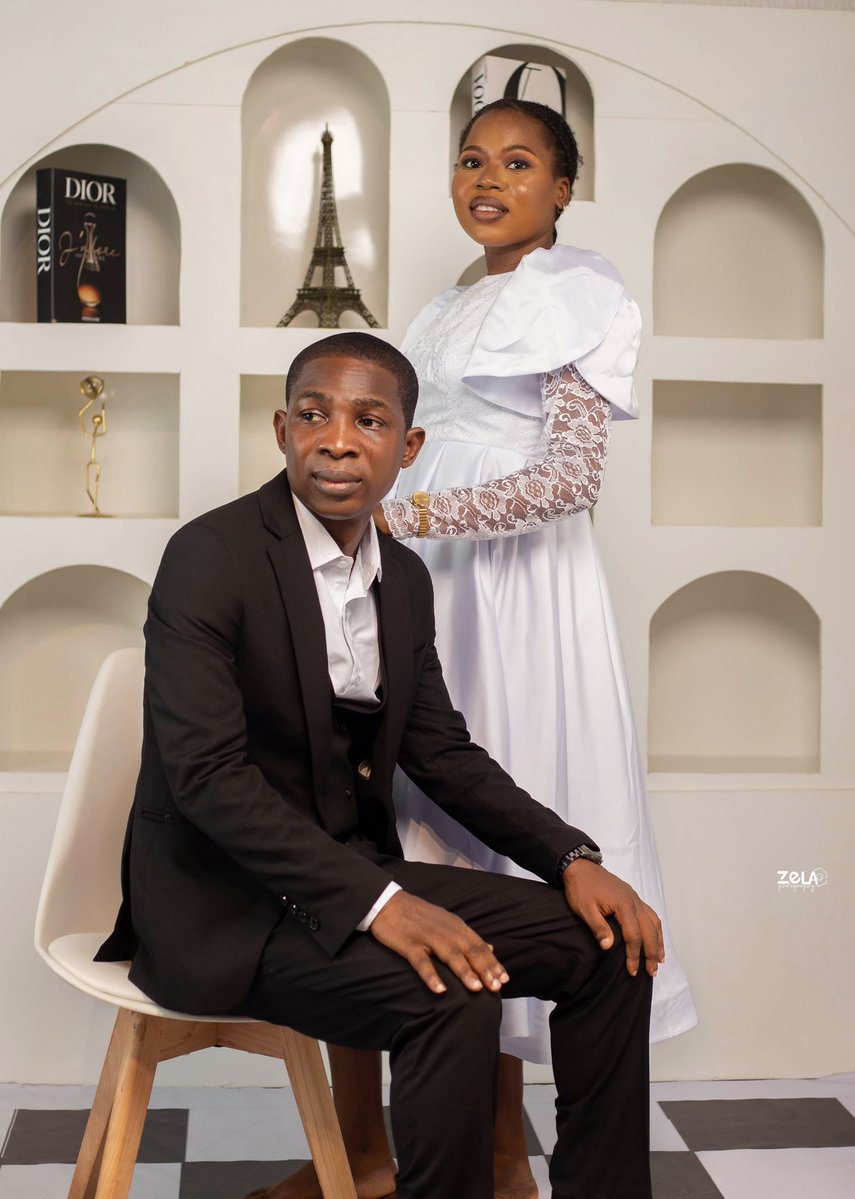 ᴢᴇʟᴀ 📸 tweet media