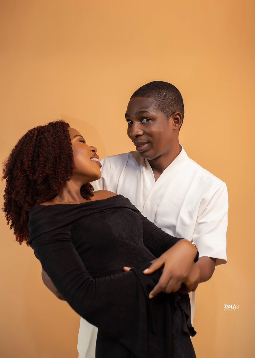 ᴢᴇʟᴀ 📸 tweet media