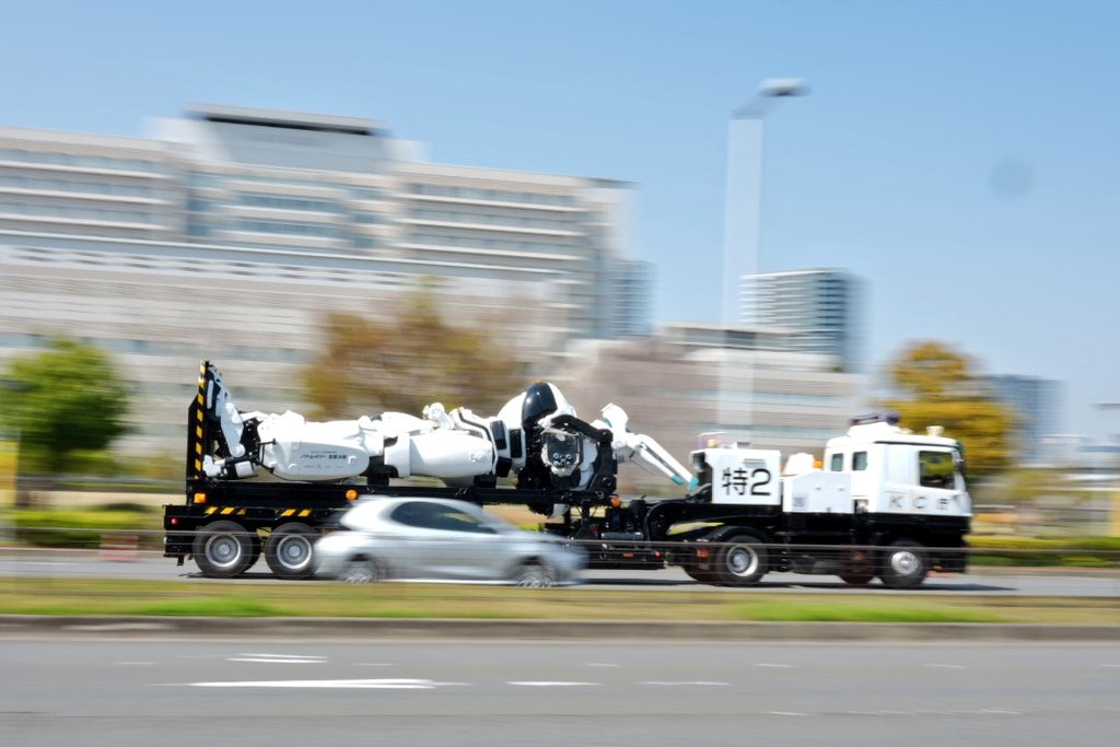 ‡ﾓ卜@3月28・29日アニメジャパン巡回警備 tweet media