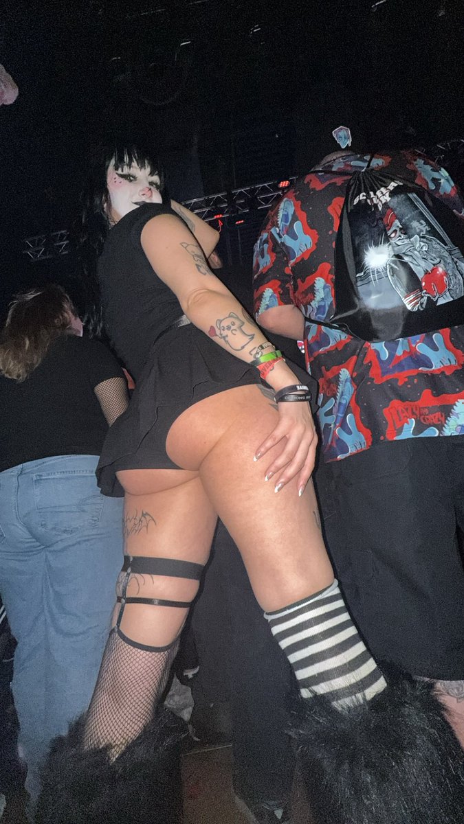 ༺𝑭𝒊𝒍𝒕𝒉༻ tweet media