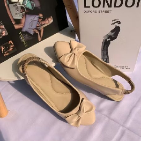 ohwinnnn's tweet photo. 💓 sepatu cantik✨ https://t.co/1IO5IiHwQb