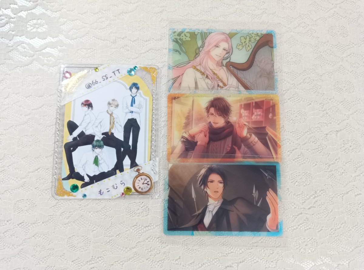 もこむら tweet media