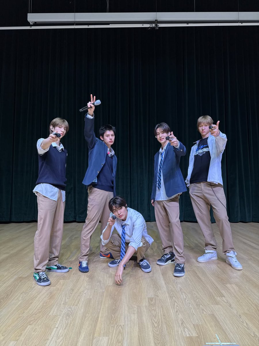 bery ⋆𐙚₊˚⊹♡ tweet media