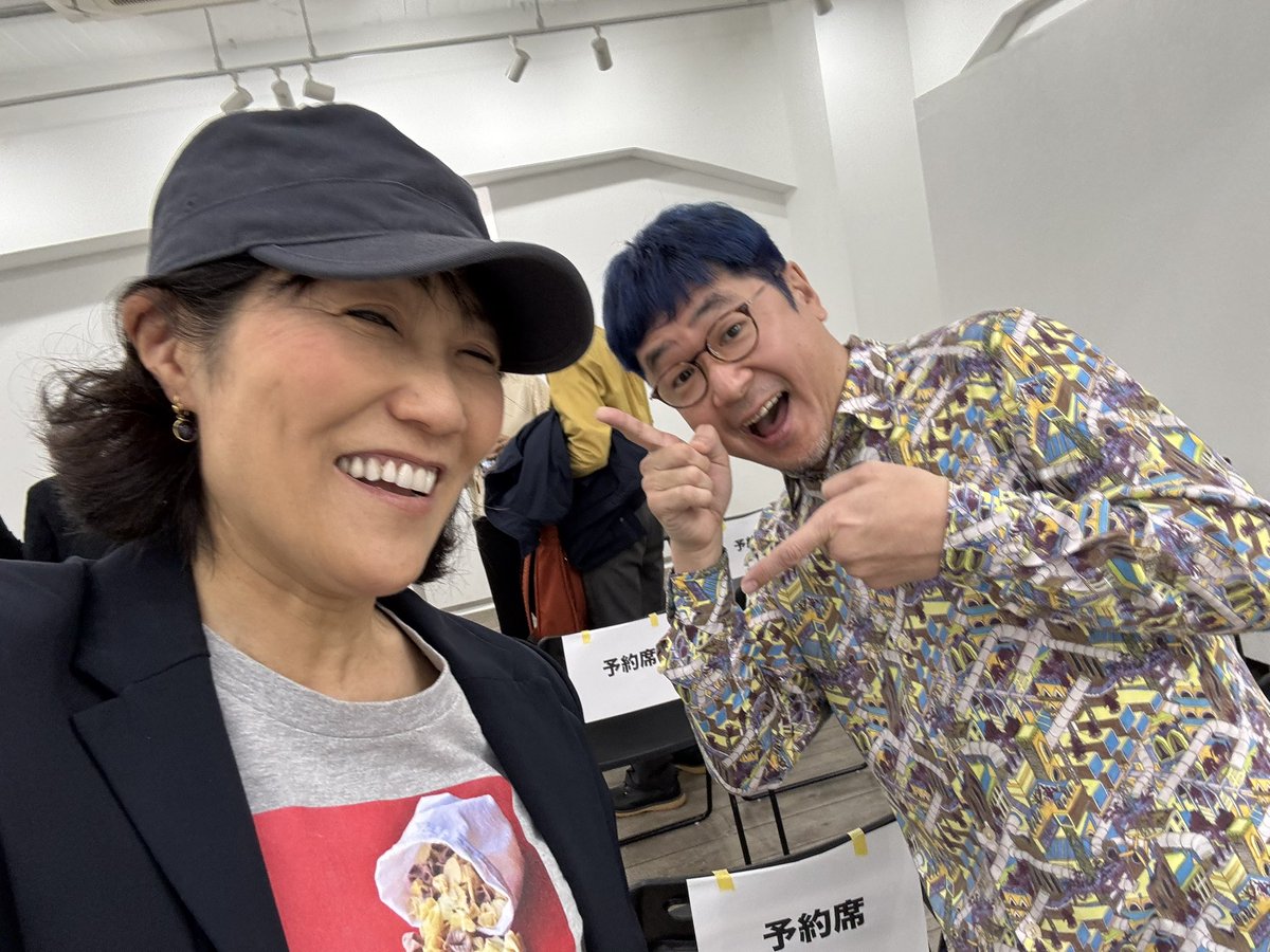 13：45〜始まりますよー！エプサイトプレミアム写真展トークライブ。
渋谷ギャラリー・ルデコにて。
sform1.epson.jp/public/seminar…