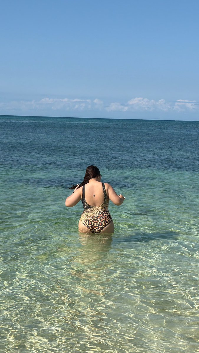 heyashofa's tweet photo. feed me🍑💦💦💦 https://t.co/DC9Q82HeBH