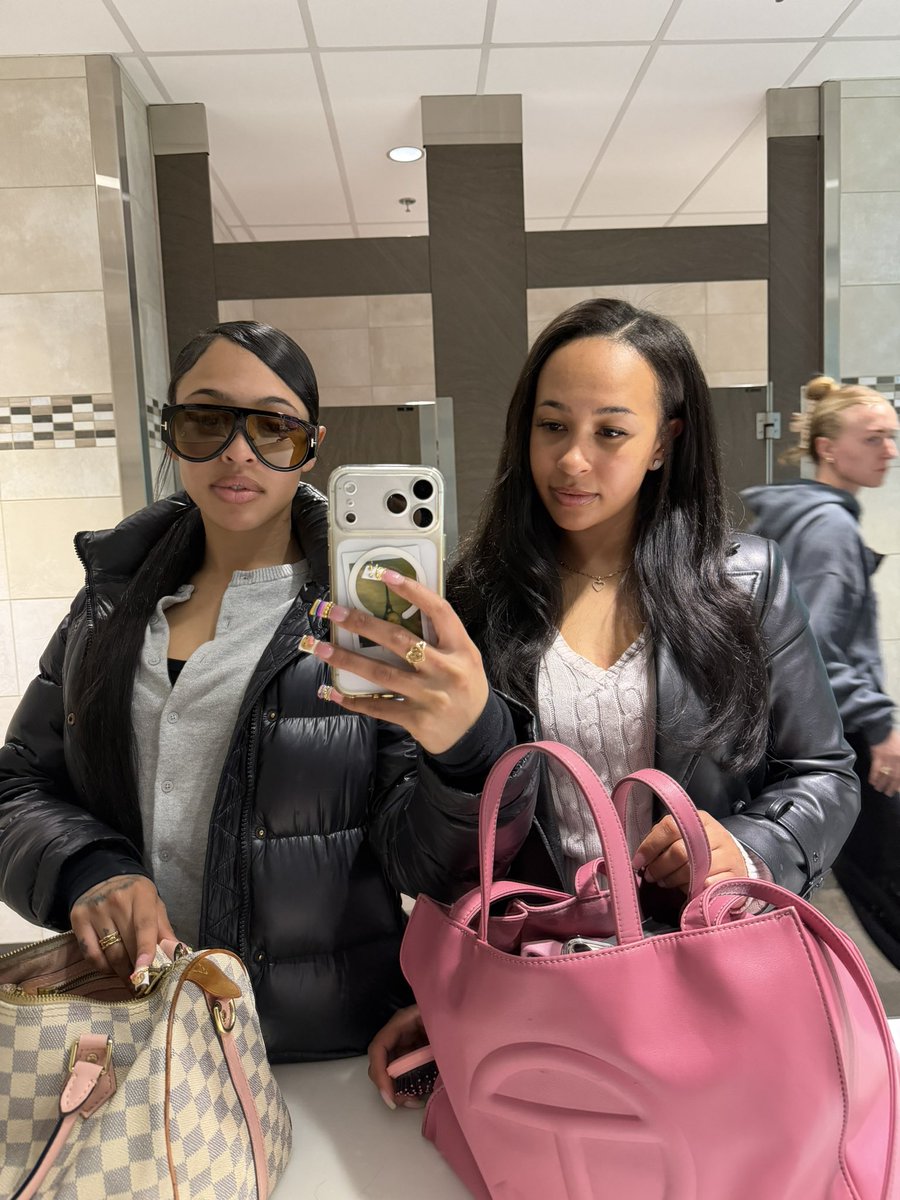 deolcam's tweet photo. Two rockstar bitches in Tokyo https://t.co/dFMkxMkznf