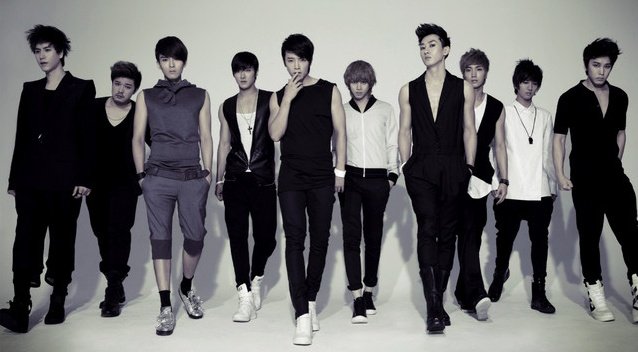 Kyuhyunismylife's tweet photo. What suju looked like when I joined the fandom
#bonamana
#mrsimple
#SUPERJUNIOR https://t.co/dFvJk0Da7m
