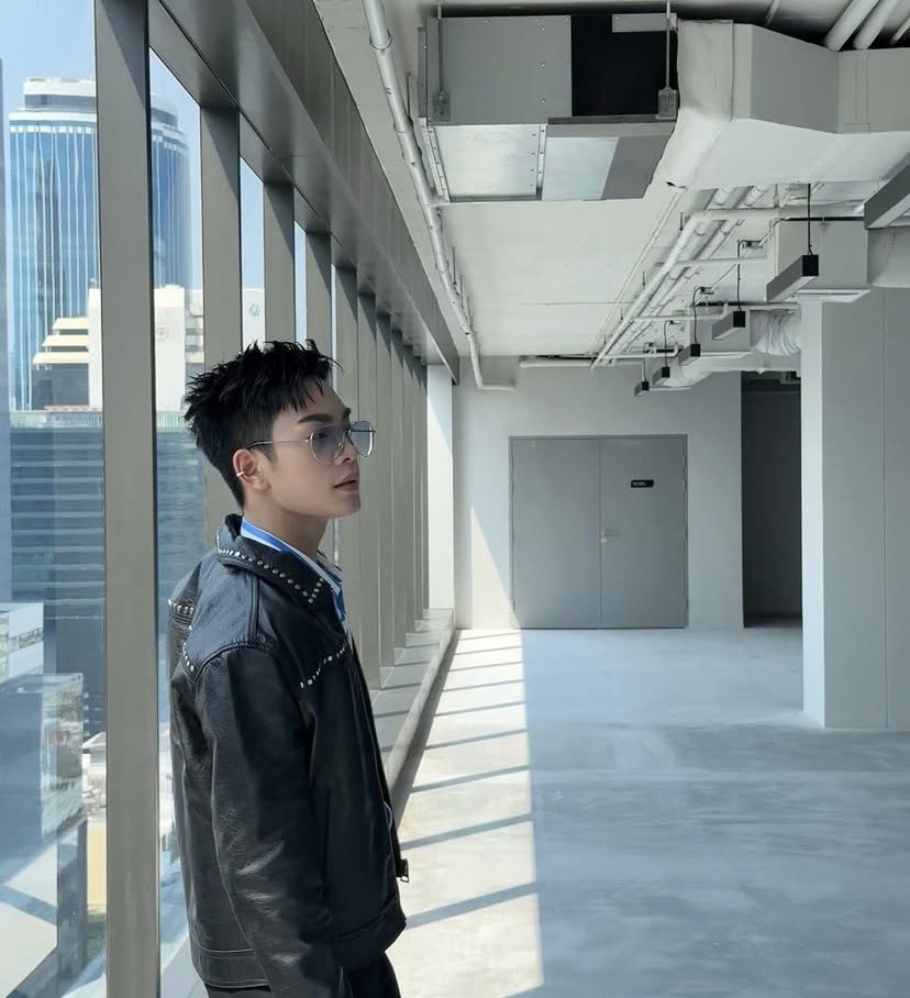 MARCTHHHH.CLUBHOUSE tweet media