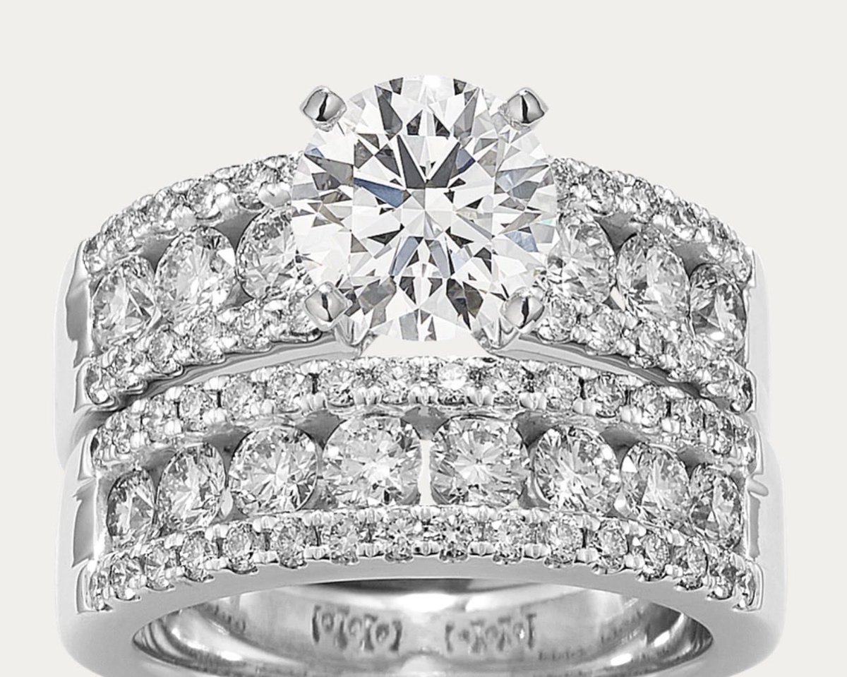 HankPankey69's tweet photo. Going to propose to my lover Kevin McGonigle what ring do you think he will like better? #TigersBaseball #ROTY https://t.co/xopykcbKhB