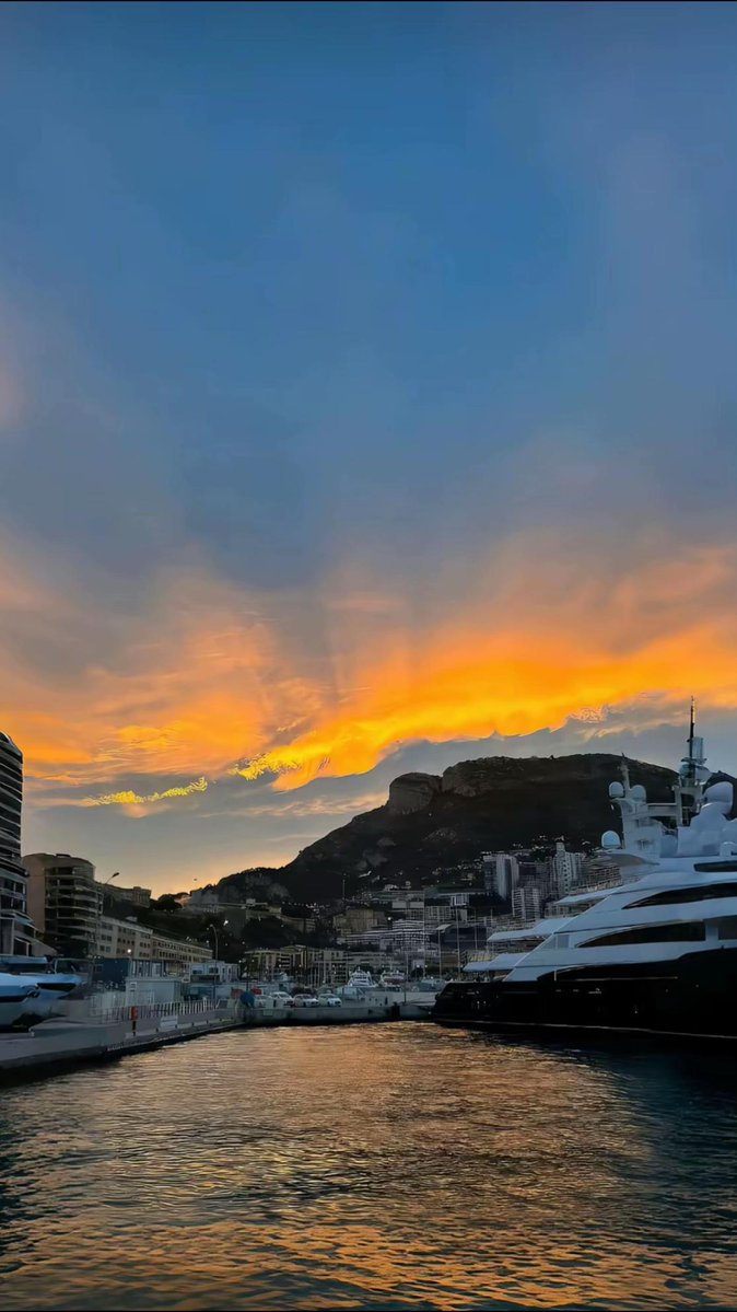 โค๐ธโ๐๐๐ tweet media