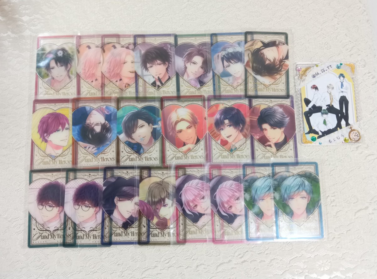 もこむら tweet media