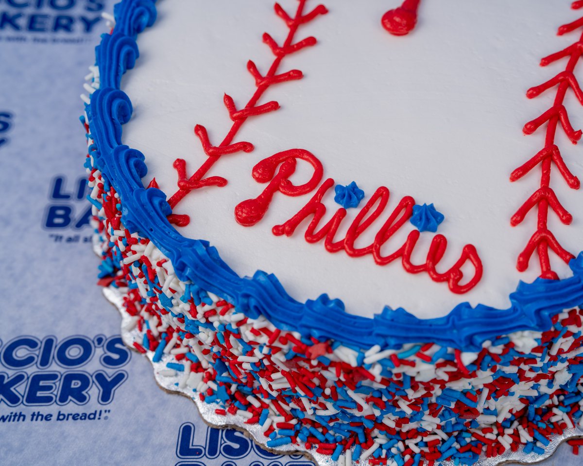 LisciosBakery's tweet photo. It's the first weekend of baseball! And we're proud to be the official roll of the Philadelphia Phillies. ⚾️

#LisciosBakery #LisciosDeli #SouthJerseyEats #BakeryAndDeli #LocalFavorites https://t.co/WcxiO72XGz