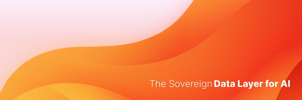 Annihilate888's tweet photo. 从 300 亿美金的 Scale AI 到 $PRL，这可能是今年最稳的 Alpha 机会

聊聊最近表现非常硬气的 $PRL，以及它背后那个堪称硅谷爽文的团队背景。

大家可能知道 Alexandr Wang 和 Lucy Guo 创办了 Scale AI，打造了最年轻的亿万富翁神话。但很多人没注意到，Scale AI 的核心骨干们正带着这套验证过的成功经验，杀入 Web3 建立了 @PerleLabs 

这不仅仅是一个空投项目，这是一场降维打击：
•团队天花板： CEO 曾是 Scale 的供给负责人，运营负责人曾是 NLP 增长主管。这群人最擅长的就是规模化产出高质量数据。
•估值锚点： 传统领域的 Scale AI 估值 300 亿，而作为其去中心化进化版的 Perle，目前在 Web3 的市值才刚刚起步。对比同赛道 FDV 动辄几十亿美金的项目，$PRL 配合 Coinbase 和 Binance 的双重流动性背书，赔率极高。
•实际落地： 别再信那些只讲叙事的项目了。Perle 已经有实打实的机构客户在付费，解决了 AI 训练中最核心的“溯源”和“信任”问题。
第一波空投已经发了，很多人拿了利润就走，但我更看好它主网上线后的生态爆发。当 AI 竞赛进入高质量人类反馈的深水区，谁手里握着专家数据，谁就是真正的矿主。
现在行情冷清，正好适合埋伏这种有顶级背书、有造血能力的基建标的。盯紧这条稳定币和 AI 数据交织的逻辑线， $PRL 值得长期放在观察列表首位。