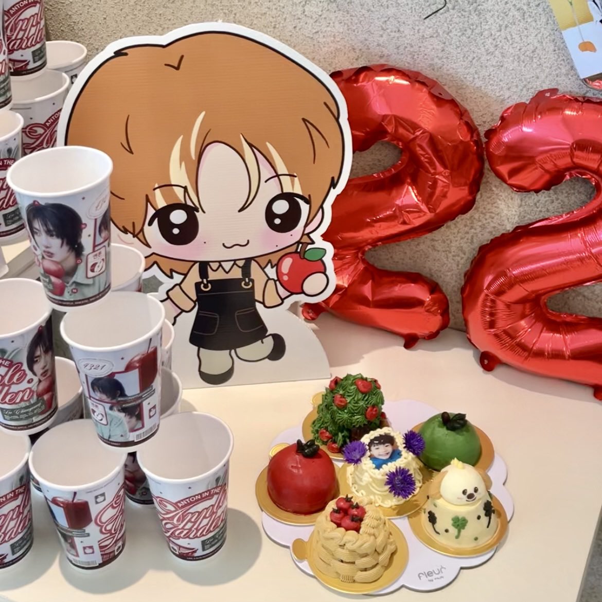 ᧔ෆ᧓ tweet media