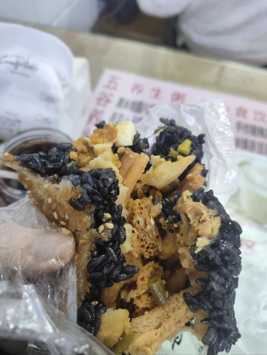 IUVAS.com tweet media