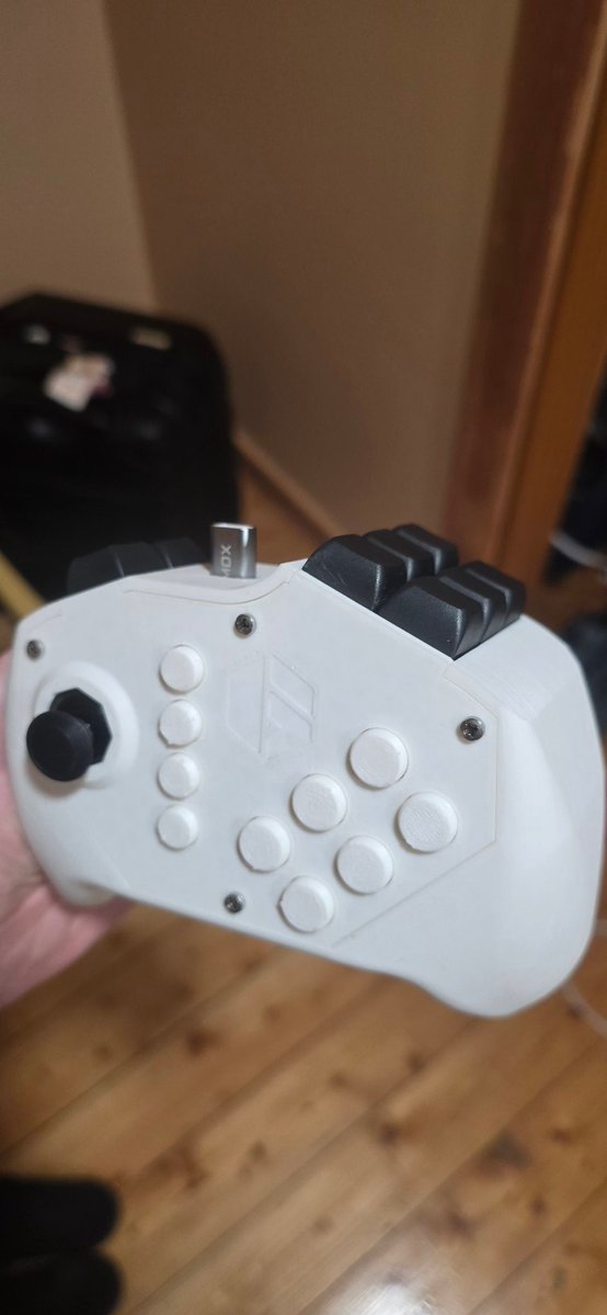 CheesyPotato (Julie) tweet media