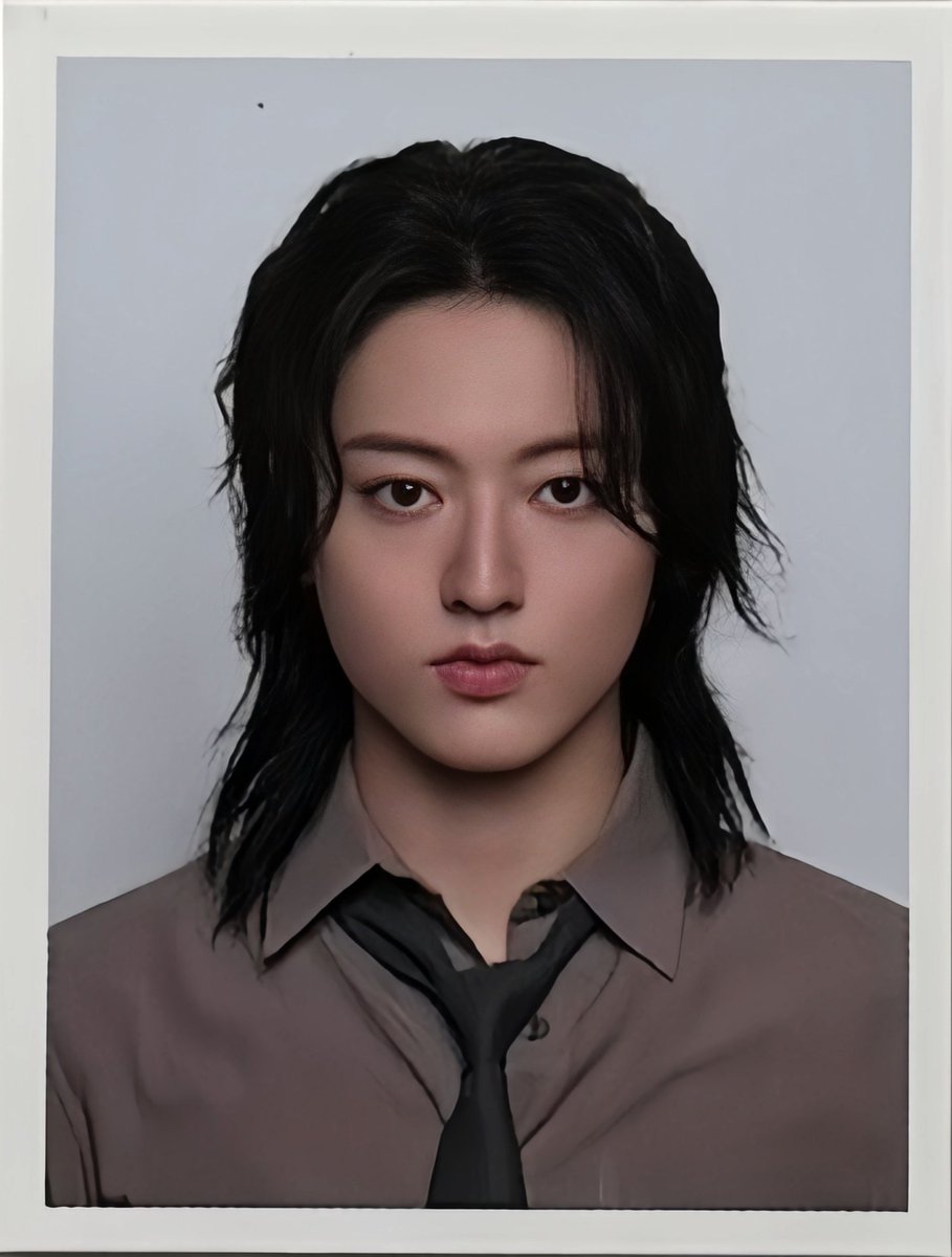 er⭑🦋๋࣭😔 tweet media