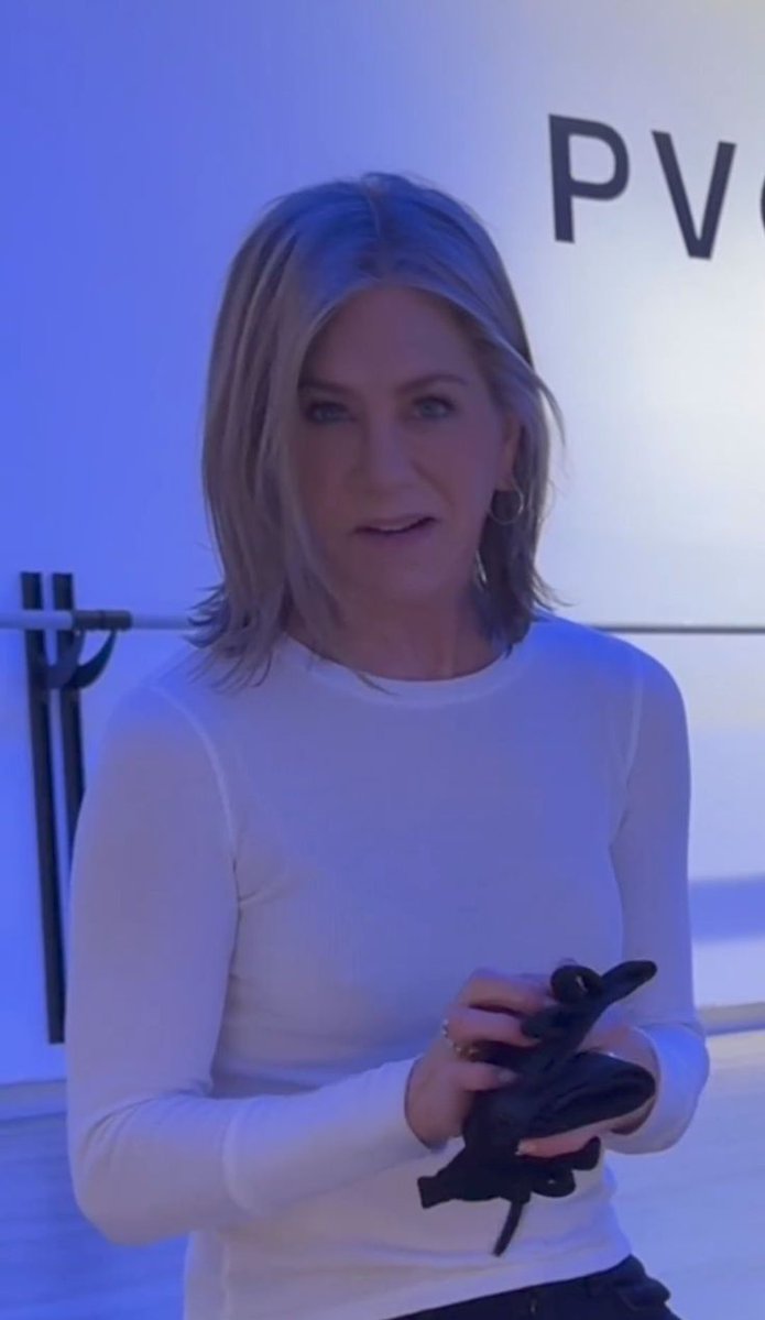 Jennifer Aniston tweet media