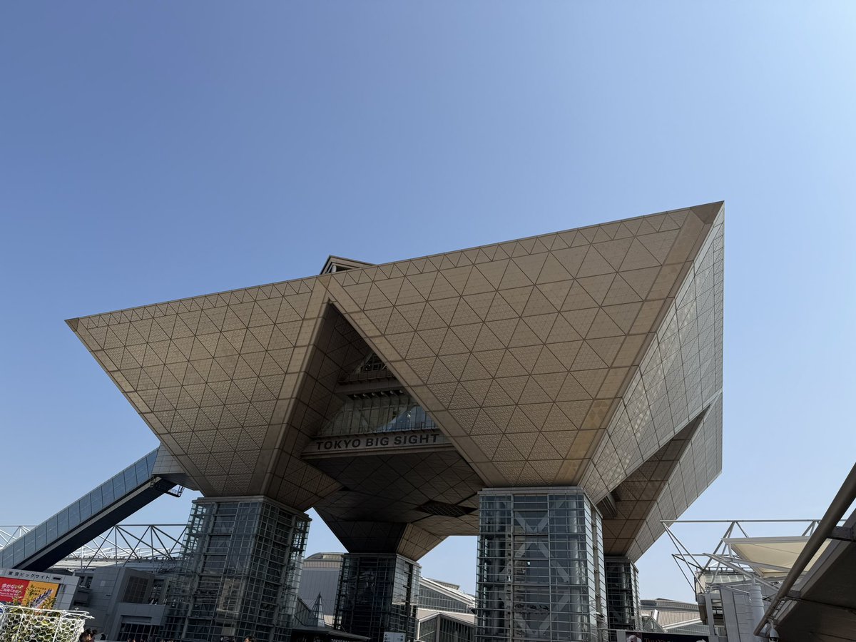 栗林さみ tweet media