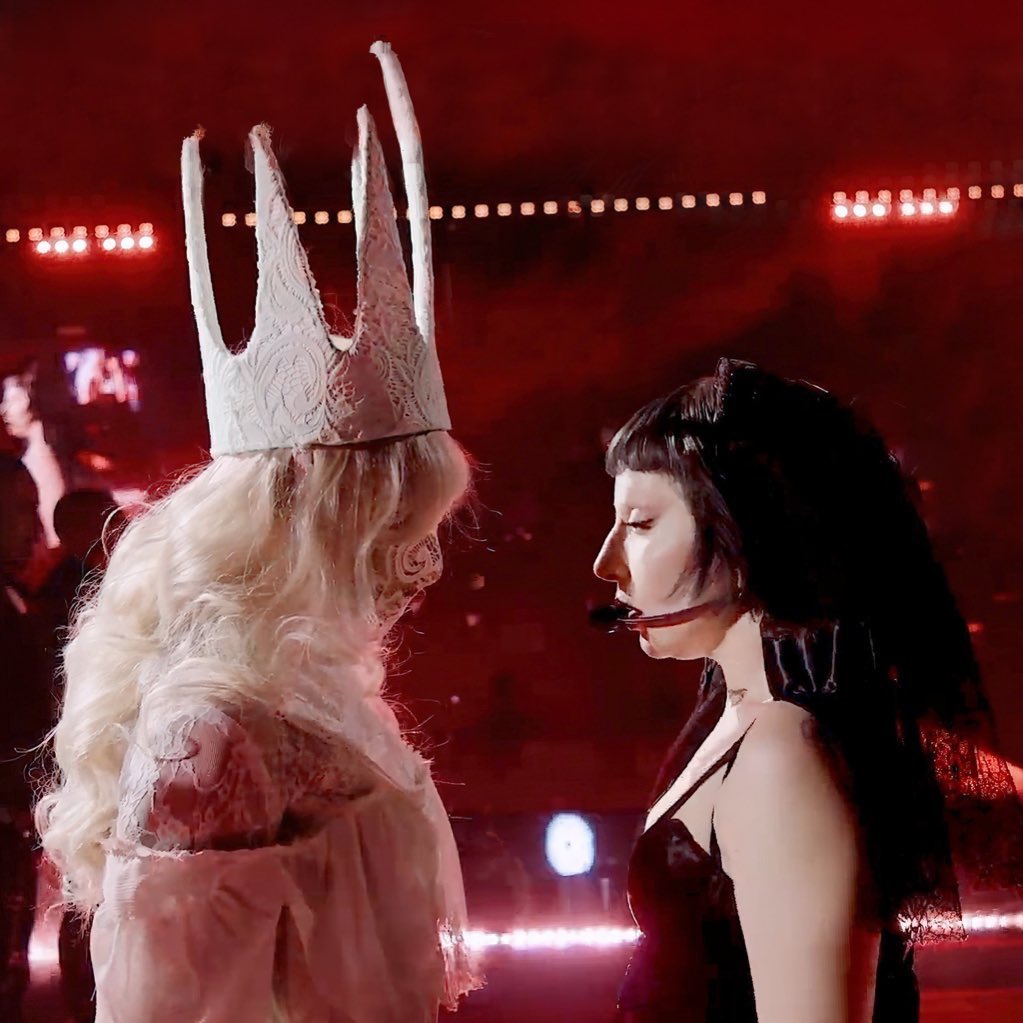 LⱯDY GⱯGⱯ Ɐ GO GO tweet media