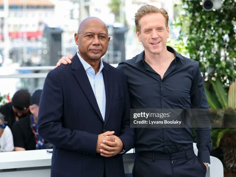 Fan Fun Damian Lewis tweet media