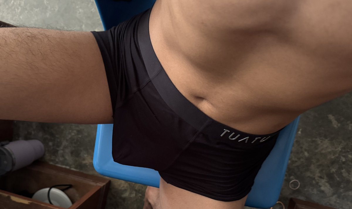 eminnnnn tweet media