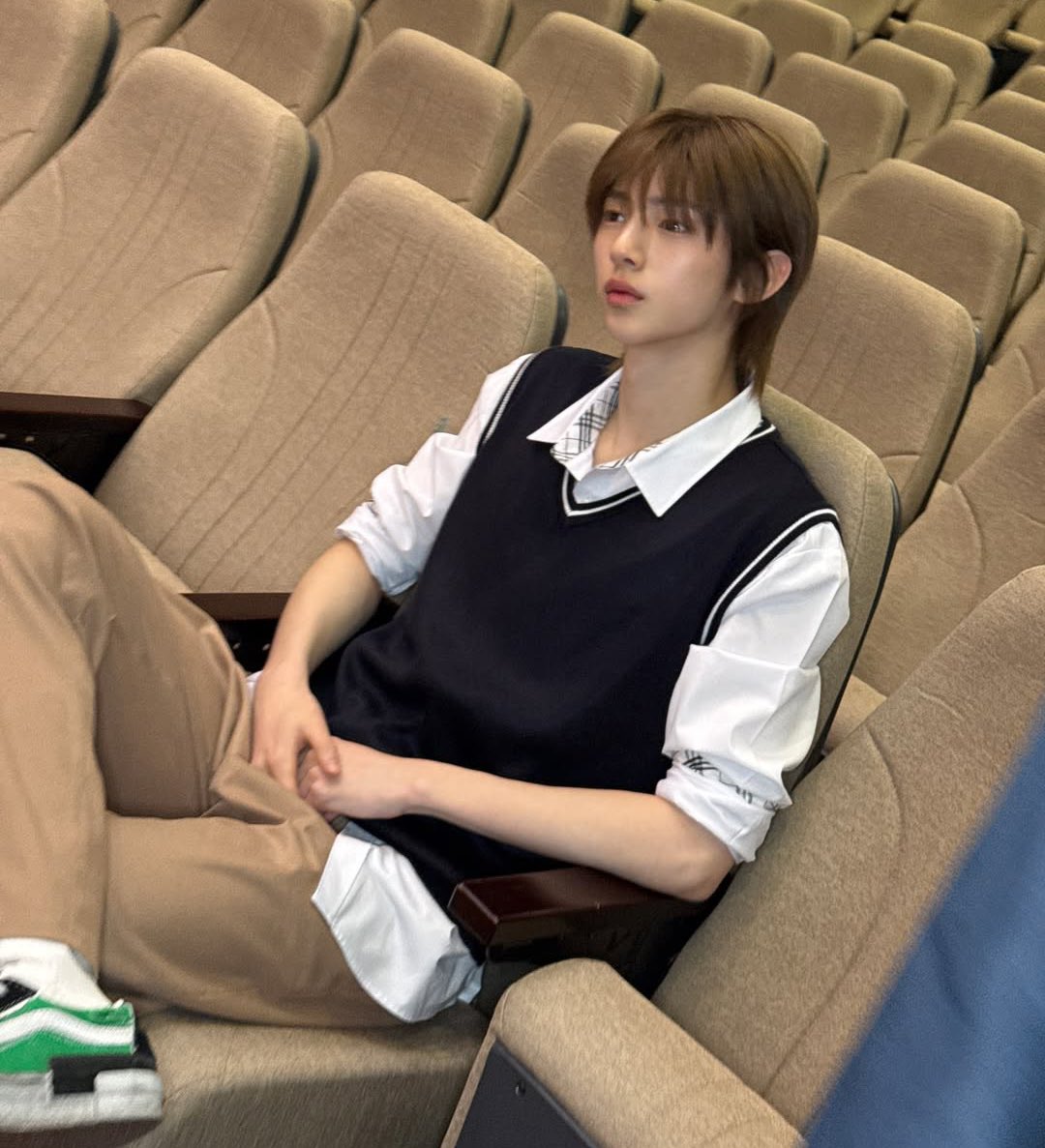 asha ✮ tweet media