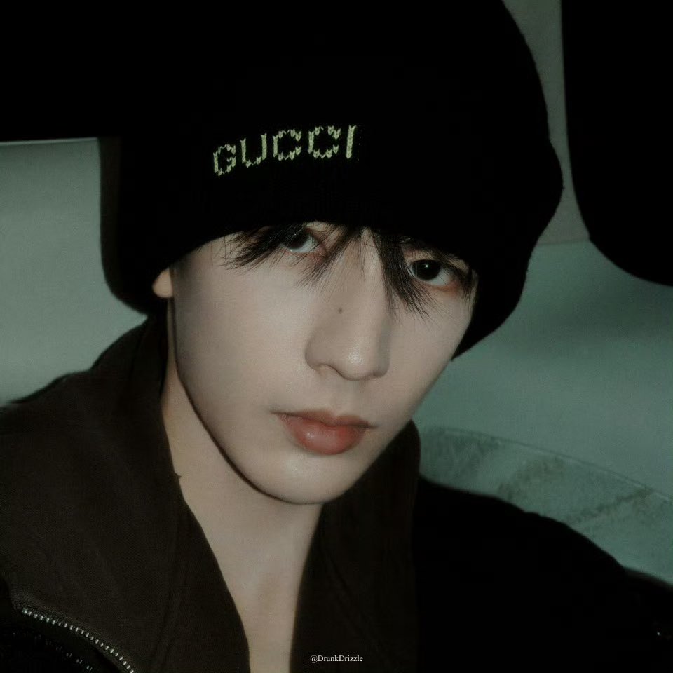 เฮ่อเถียนdestiny tweet media